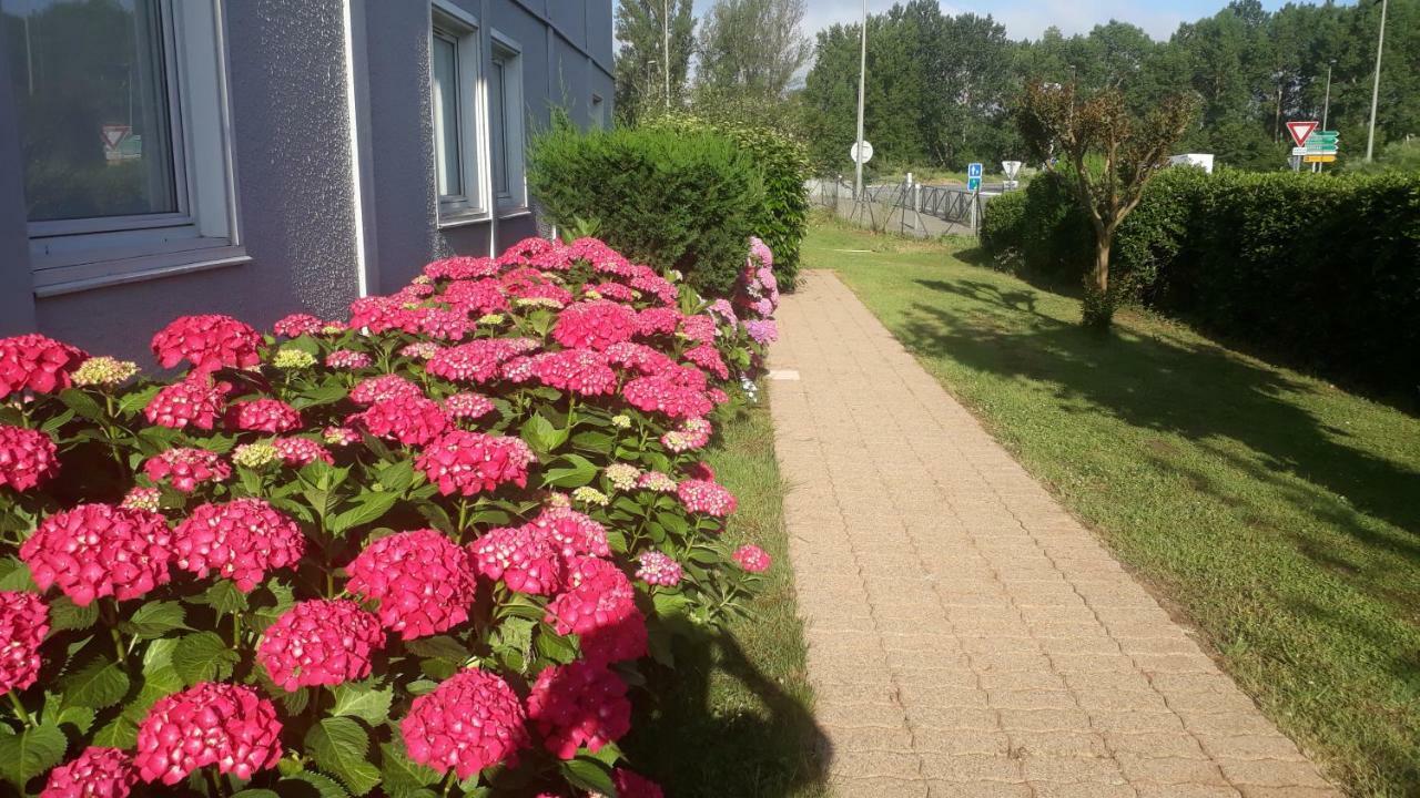 Hotel - Restaurant Du Lac - Agen Boé Zewnętrze zdjęcie